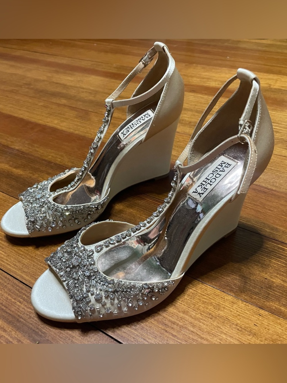 Anthropologie BHLDN Badgley Mischka Ivory Beaded T-Strap Wedge Wedding Sandals - Picture 7 of 16